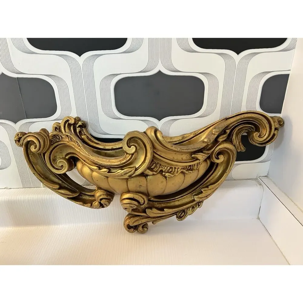 Vintage MCM Ornate Wall Pocket Planter Universal Statuary Hollywood Regency 19”L
